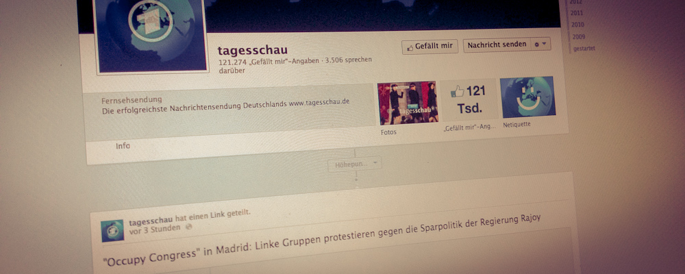 Shitstorm-Alarm bei der ARD Tagesschau – wie die Redaktion damit umzugehen versucht. Shitstorm-Alarm bei der ARD Tagesschau – wie die Redaktion damit umzugehen versucht.